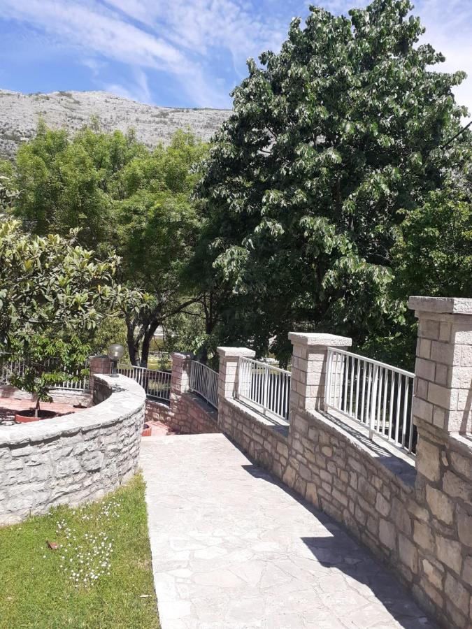 River Side Trebinje Hotell Eksteriør bilde